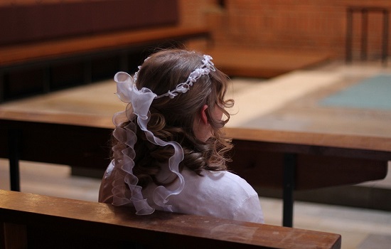 ¿Cómo explicarle a un niño la importancia de ir a la iglesia?
